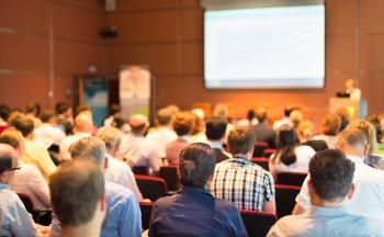 Brafton social media strategist Rayna Gamble explains how a influencer outreach strategy proved successful when paired with her client's tradeshow schedule.